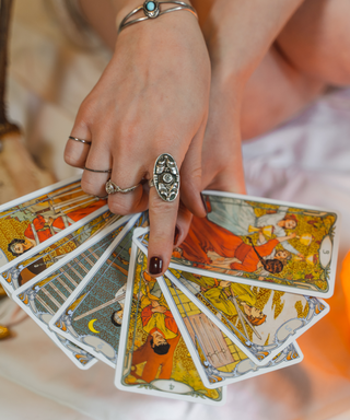 Tarot & Oracle Cards