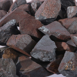 Hematite Chips - Medium 1Kg    from Stonebridge Imports