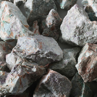 Ruby Kyanite Chips - Small/ Medium 1Kg from The Rock Space