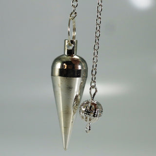 Metal Pendulum Silver Colour Point with chain    from The Rock Space